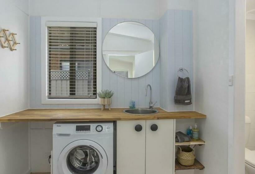 Coast Along   Ettalong Beach