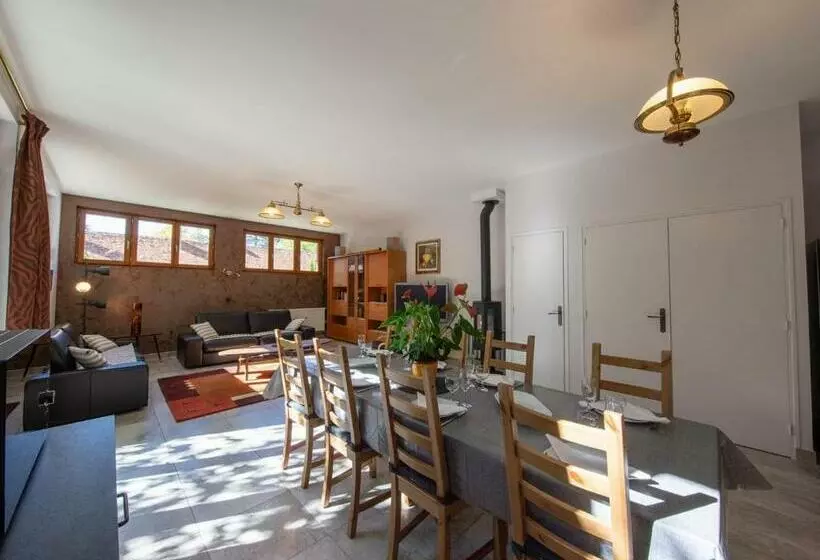 Gîte 4 En Sologne : Calme, Confort Moderne, Jardin, 4 Chambres, Proche Orléans Et Châteaux   Fr 1 59