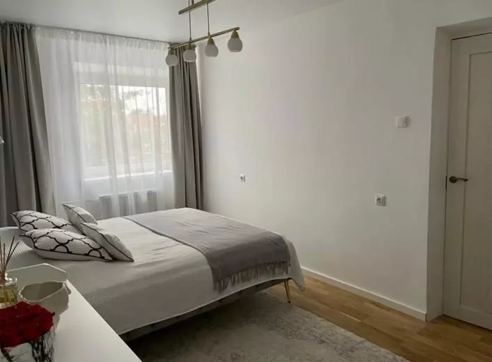 N J Apartament