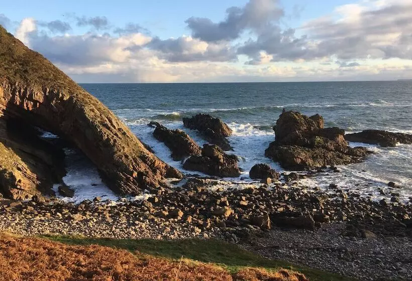 Zen Cottage Seatown Cullen