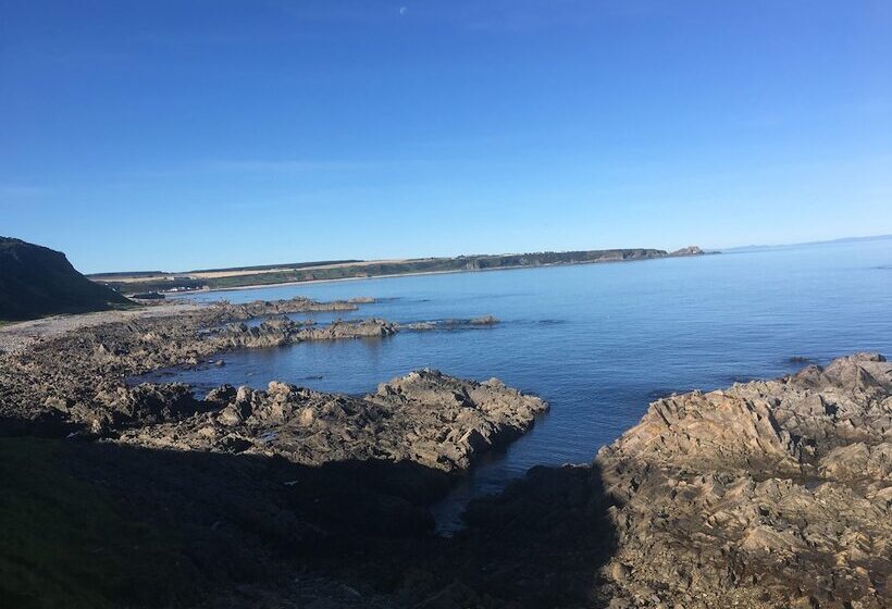 Zen Cottage Seatown Cullen