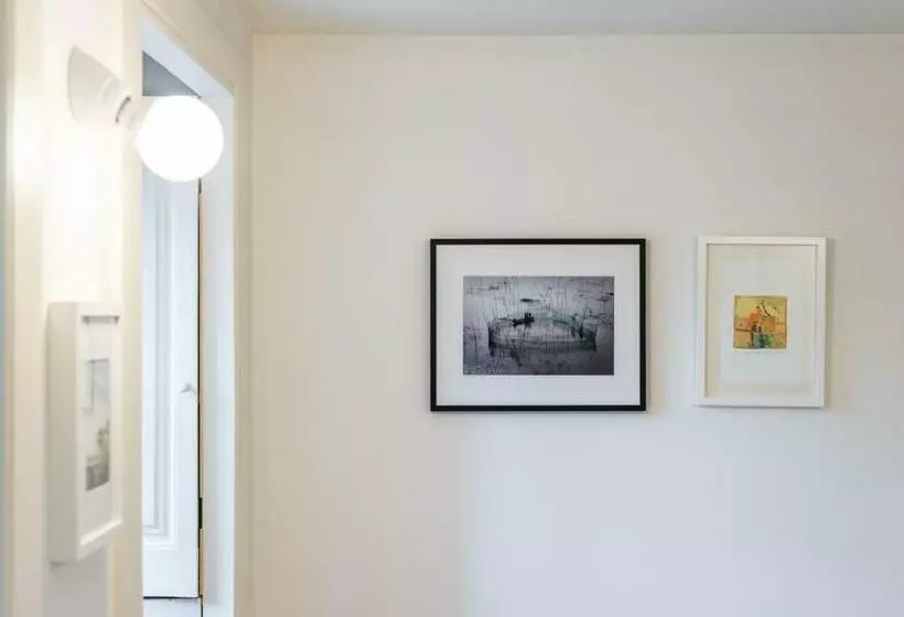 Guestready   Guindais Well House