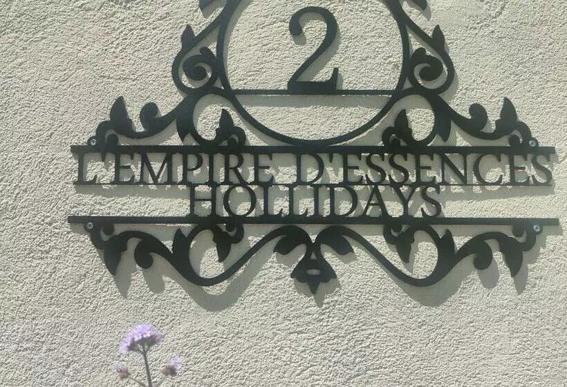 L Empire D Essences Appartement