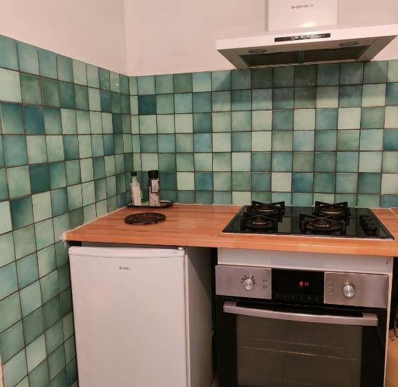 L Empire D Essences Appartement