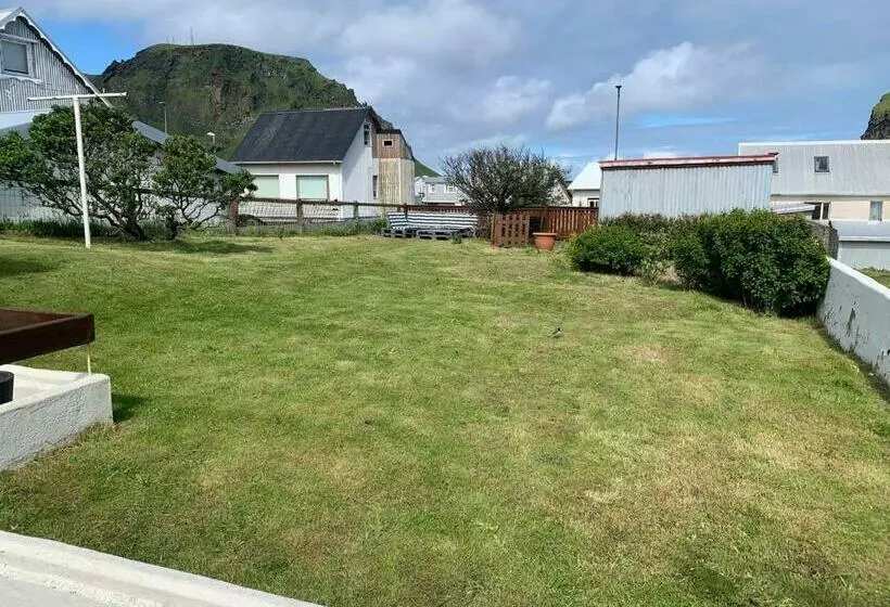 Lítið Einbýlishús á Besta Stað