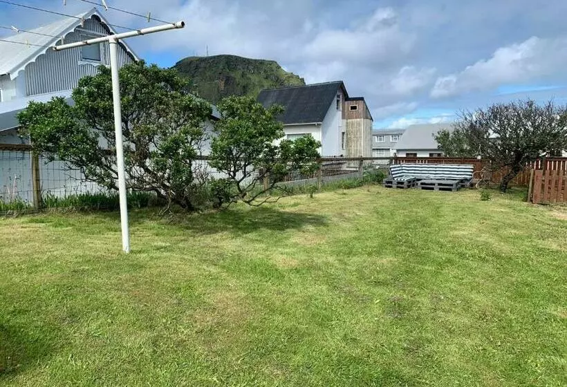 Lítið Einbýlishús á Besta Stað