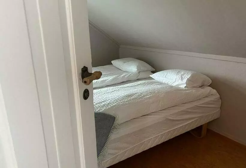 Lítið Einbýlishús á Besta Stað