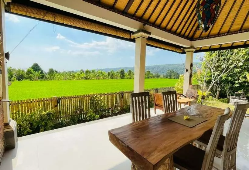 Sri Lestari Banyuatis