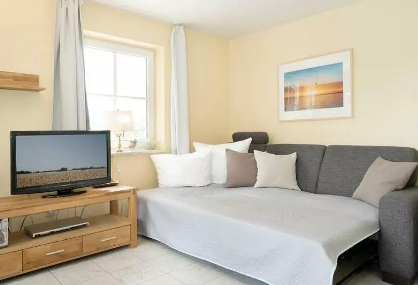 Strandallee 92b, Wohnung 18