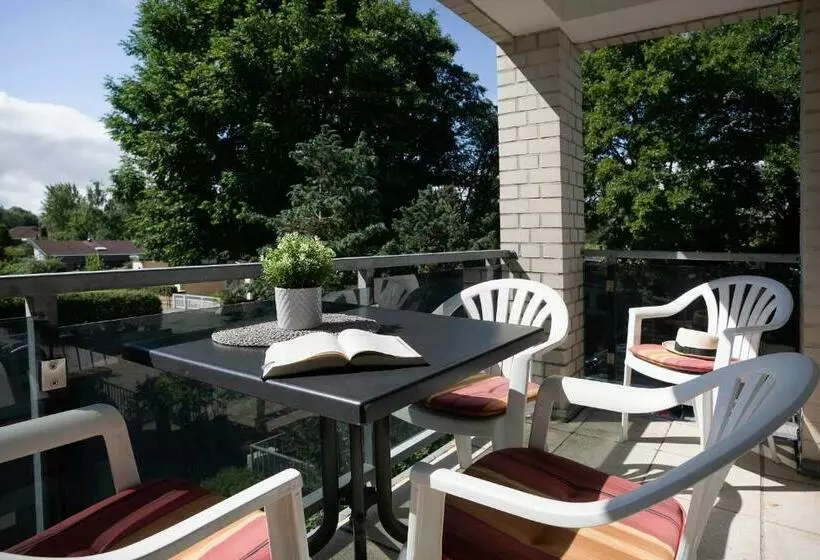 Strandallee 92b, Wohnung 18