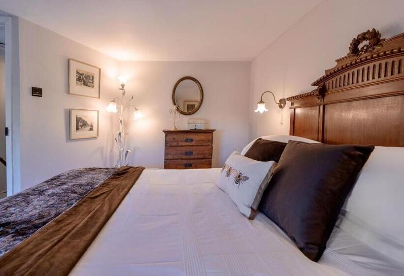 2 Fox Cottage, Darsham