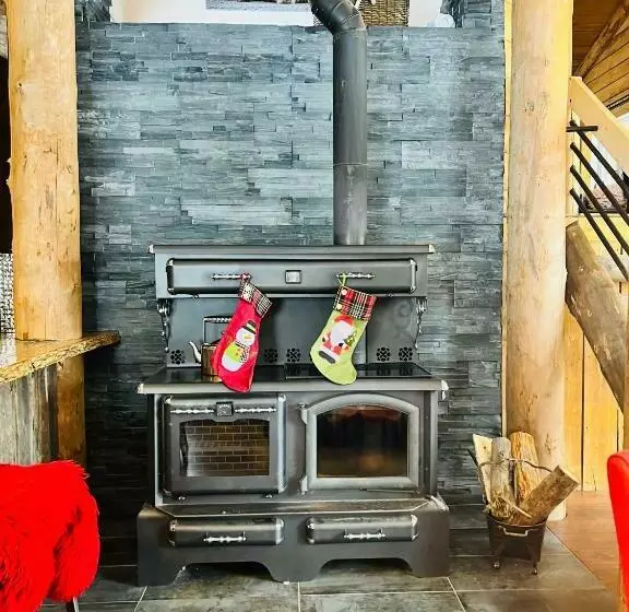 Artemis Log Cabin With Spa & Mountain View