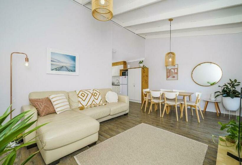 Beach Pad   Walk To The Beach