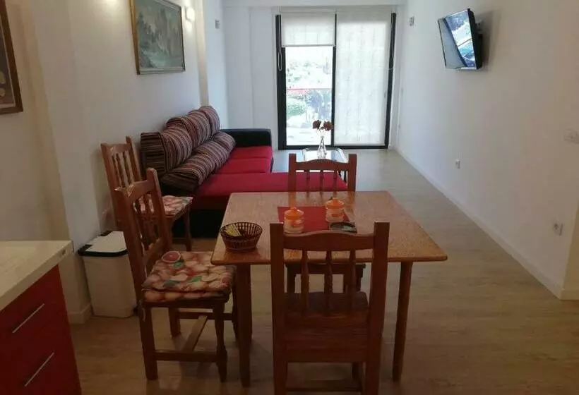 Chajofe 8