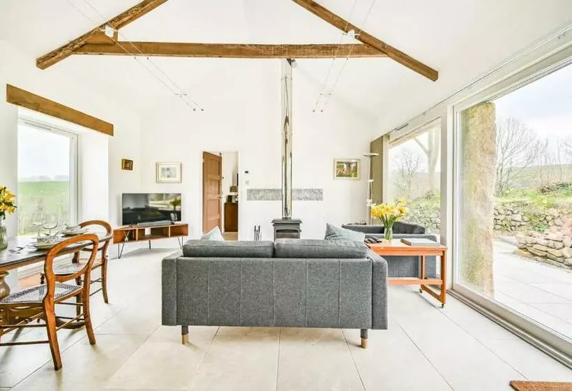 Cosy Rural Barn With Private Garden & Forest   The Cart Barn