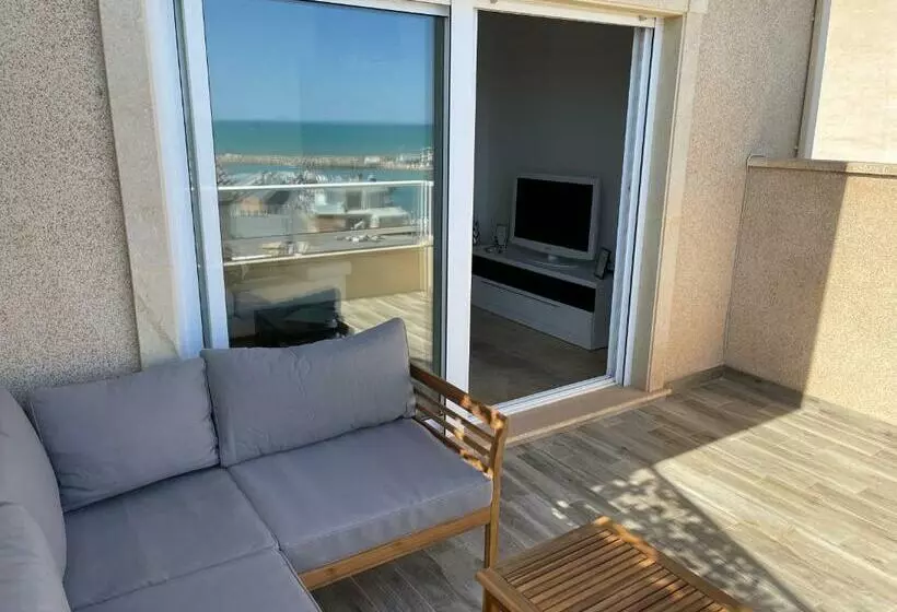 Duplex Penthouse With Sea, Beach, Marina & Mountain Views