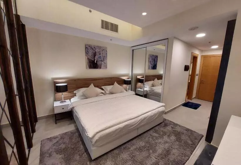 Luxury Studio Damac Tower Amman
