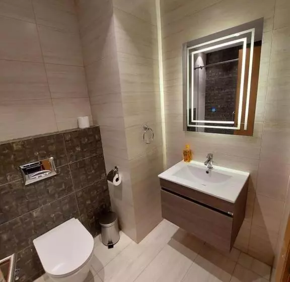 Luxury Studio Damac Tower Amman