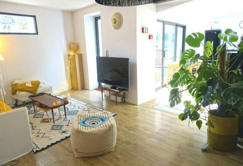 [maison De Ville Proche Plage]  Marseille Catalans