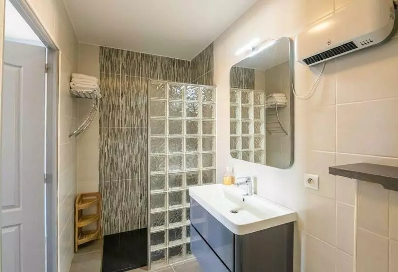 Villa Avec Piscine Et Jaccuzy