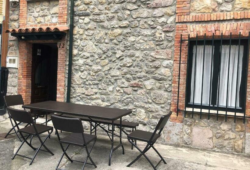 Apartamentosarturo Casarural Pancarale Llanes