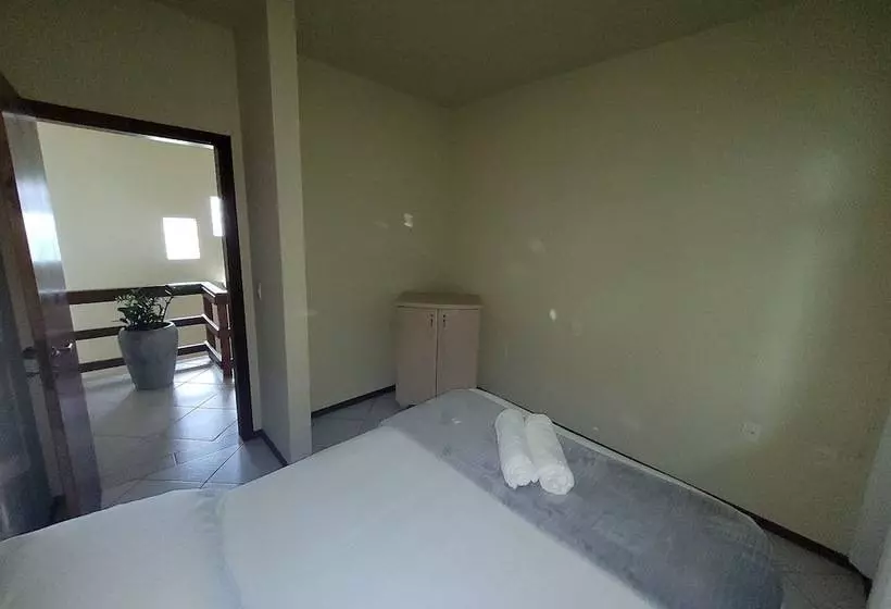 Casa Master Com Piscina Em Gov Celso Ramos