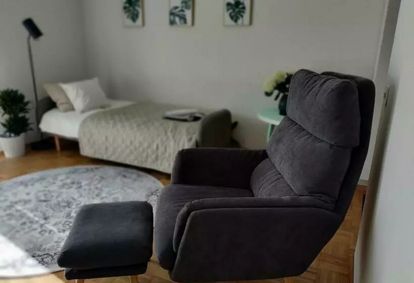 Niinivaara Apartment Saunallinen Ja Ilmastoitu Majoitus