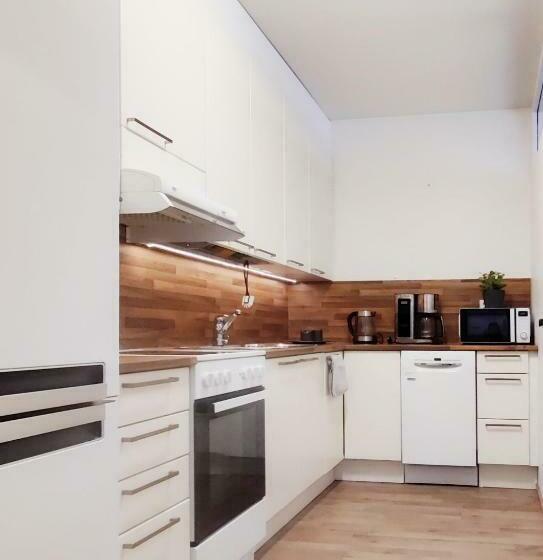 Niinivaara Apartment Saunallinen Ja Ilmastoitu Majoitus