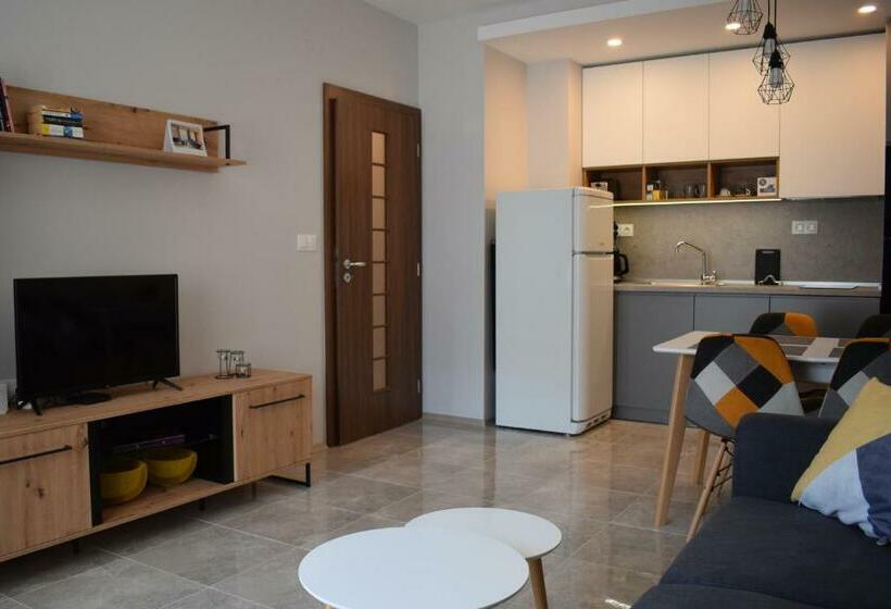 Pirotska 47 Apartment