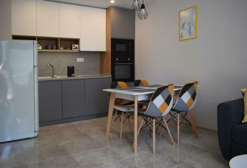 Pirotska 47 Apartment