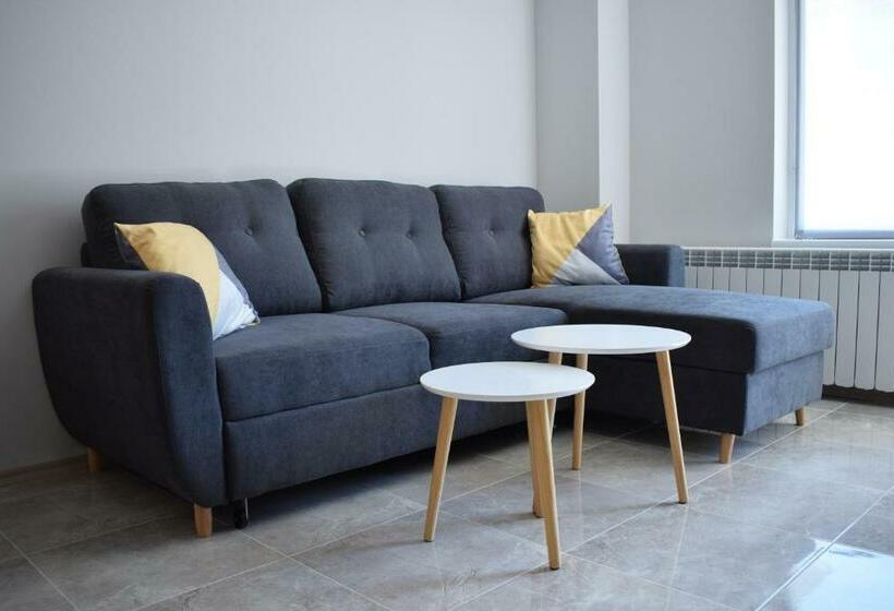 Pirotska 47 Apartment