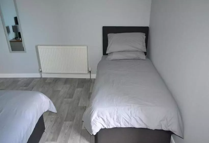 Sea Breeze Apartment Wick