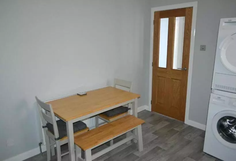 Sea Breeze Apartment Wick