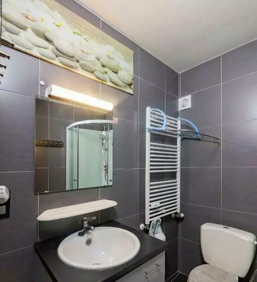 Splendid Seaview   Ostend Luxury Studio 4 Persons At Beach And Sea