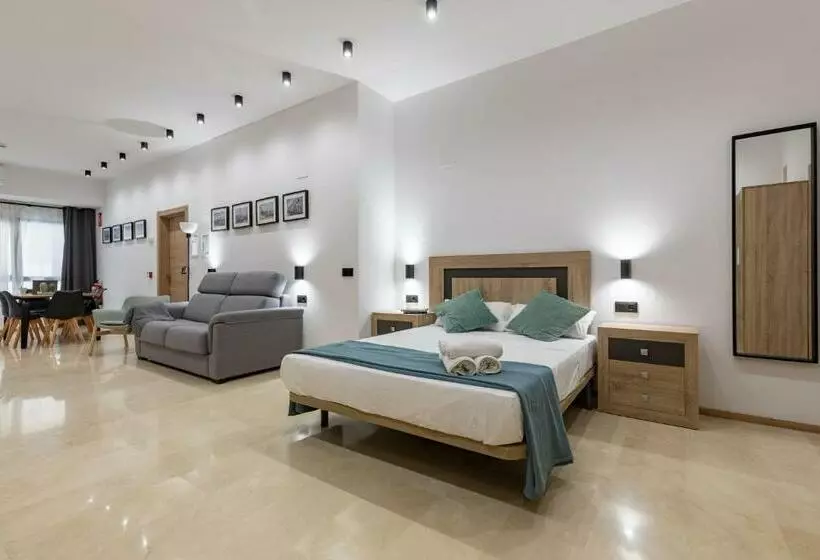 Travel Habitat La Marina Real