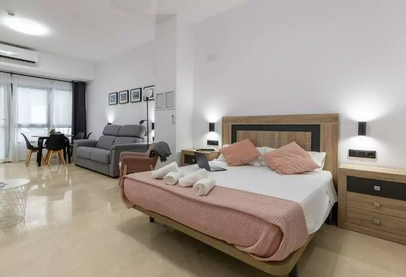 Travel Habitat La Marina Real