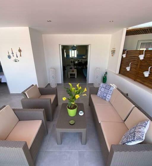 Casa Azzuro   Luxurious Modern Apartment Kapparis