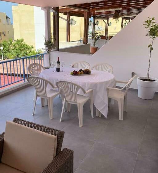 Casa Azzuro   Luxurious Modern Apartment Kapparis