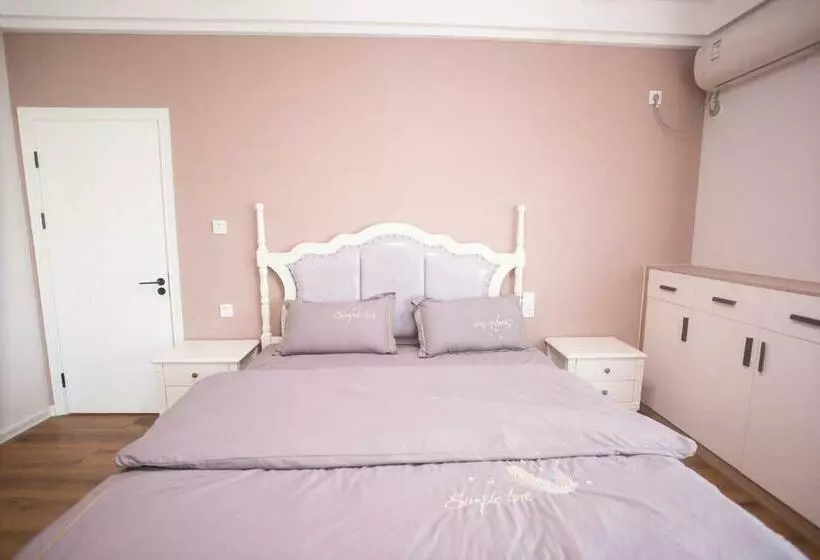 Locals Apartment Place 28