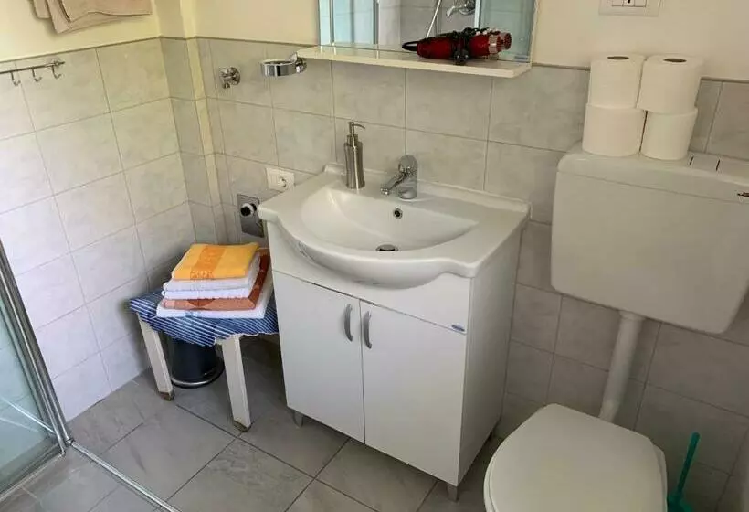 Obermais Garden Living