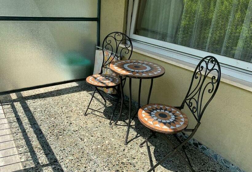 Obermais Garden Living