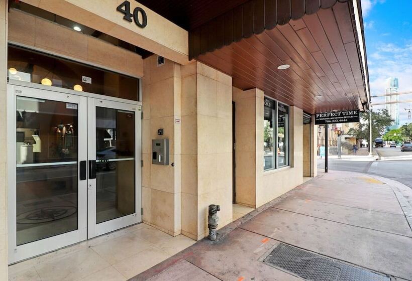 Roami At The Ralston