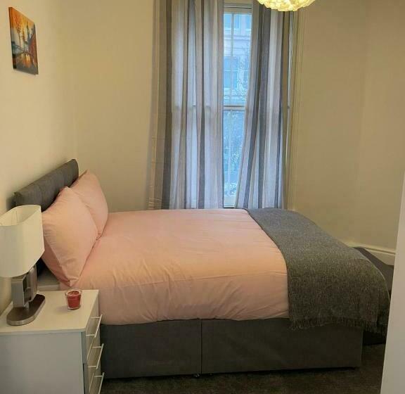 Seymour Place, Hyde Park, Edgware Road London Apartments