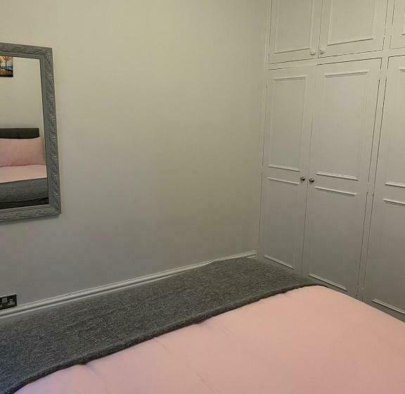 Seymour Place, Hyde Park, Edgware Road London Apartments