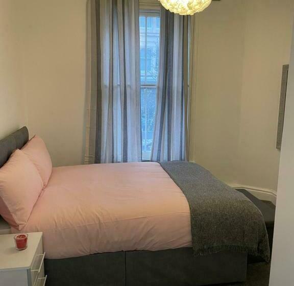 Seymour Place, Hyde Park, Edgware Road London Apartments