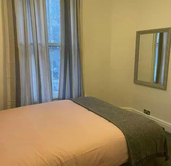 Seymour Place, Hyde Park, Edgware Road London Apartments