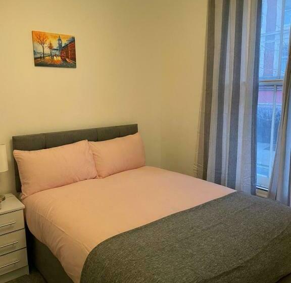 Seymour Place, Hyde Park, Edgware Road London Apartments