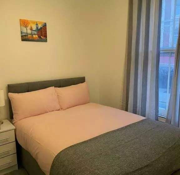 Seymour Place, Hyde Park, Edgware Road London Apartments