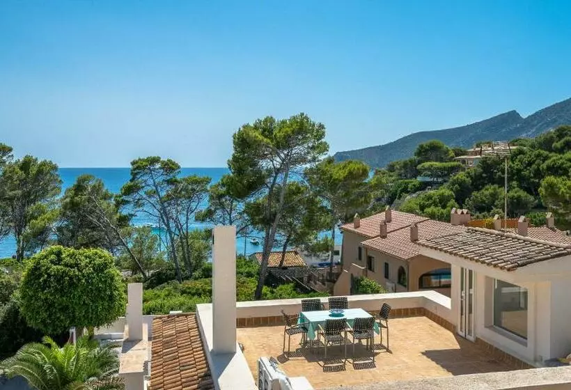 3001 Schöne Villa Am Meer In Sant Elm