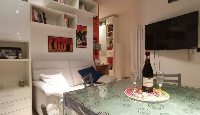 Apartment 4 Travel   Twa